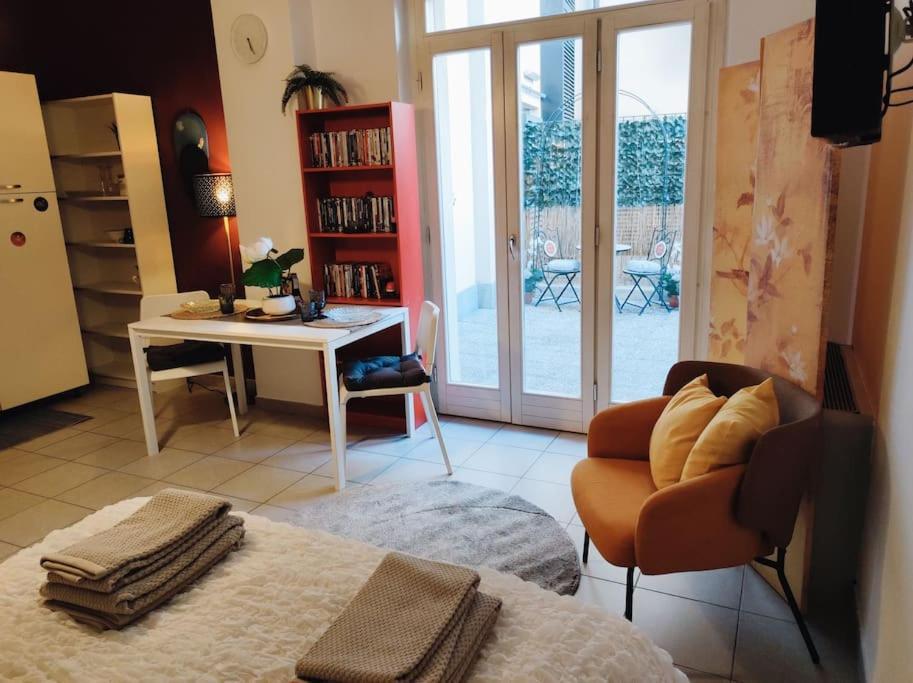 Casa Dora - Terrazzo In Centro Apartment ตูริน ภายนอก รูปภาพ